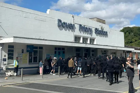 У Британії протестувальники заблокували дороги до порту Дувр