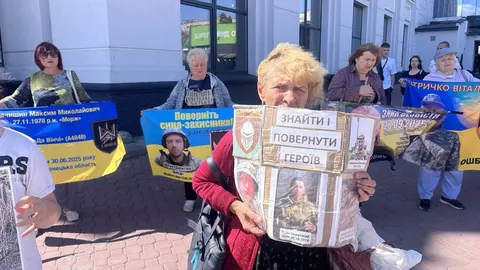 У Хмельницькому провели акцію на підтримку полонених військових