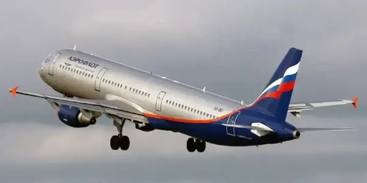 Акції «Аерофлоту» впали після попередження Зеленського