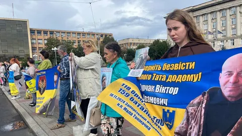 У Черкасах нагадали про полонених та зниклих безвісти: акція «Не мовчи — полон в