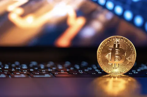 Крипторинок у липні зріс до $2,29 трлн: біткоїн та токенізовані акції