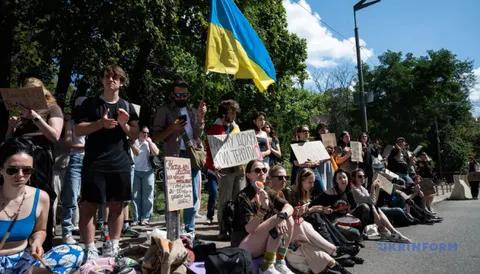 Протестувальники відреагували на призначення Хмари міністром оборони