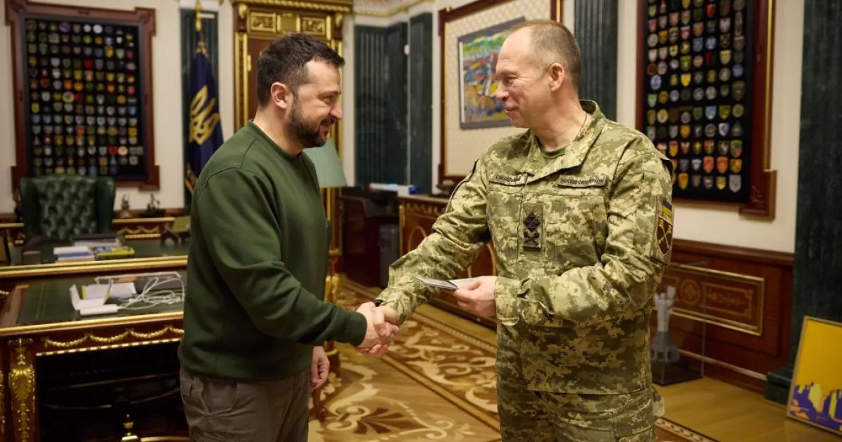 Зеленський: образливі гасла проти Сирського — це перебір