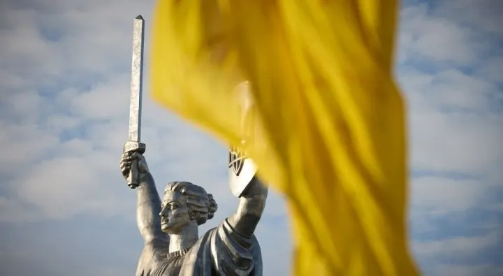Петиція про перейменування Дня Незалежності набрала понад 8 тисяч голосів