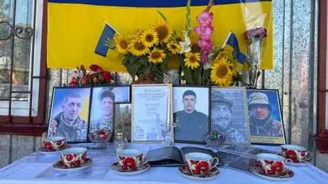 У Недашках Малинської громади вшанували загиблих захисників акцією «Стіл пам'яті