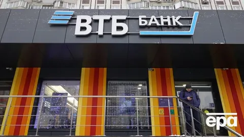 Акції ВТБ впали до історичного мінімуму після ударів по Wildberries та Ozon