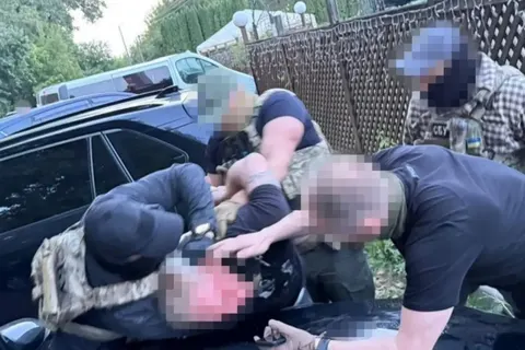 СБУ: ексзаступник голови ДСНС організовував теракти й замах на активіста