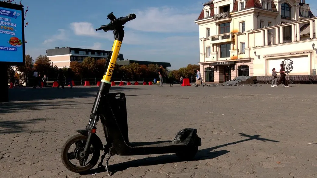 В Ужгороді петиція проти прокату електросамокатів набрала 1250 підписів