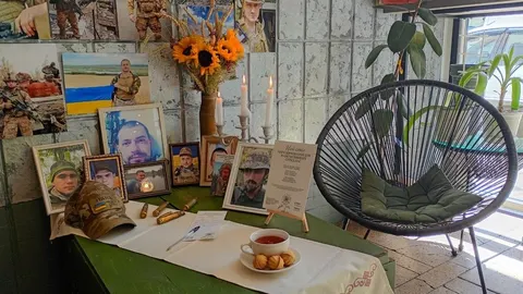 У кав'ярнях Кропивницького вшанували полеглих захисників акцією «Стіл пам'яті»
