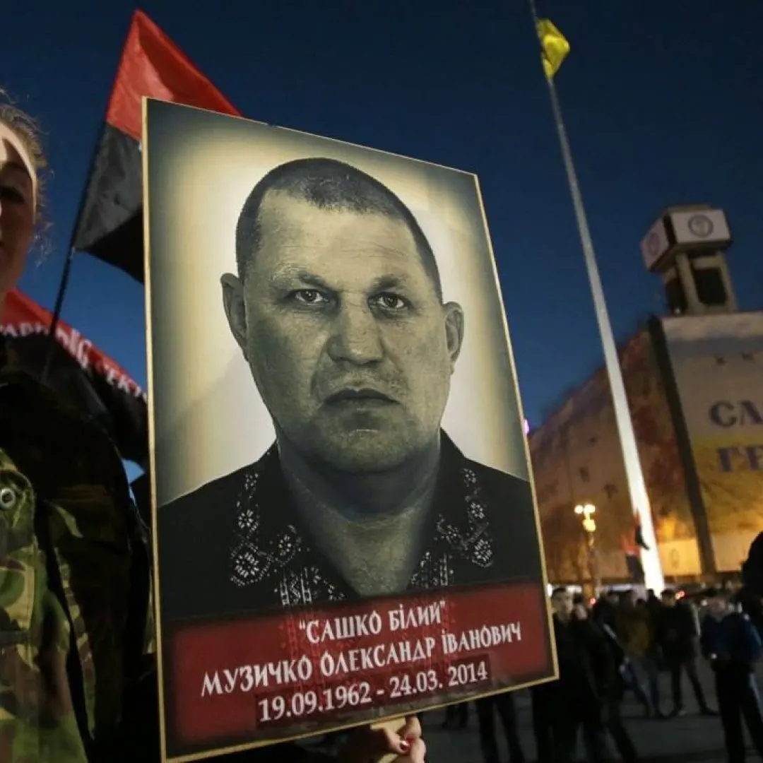 Сашко Білий: шлях від УНА-УНСО до "Правого сектору" та загибель під Рівним