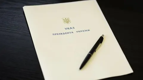 Зеленський скасував указ про звання Героя України для Юрія Спасських