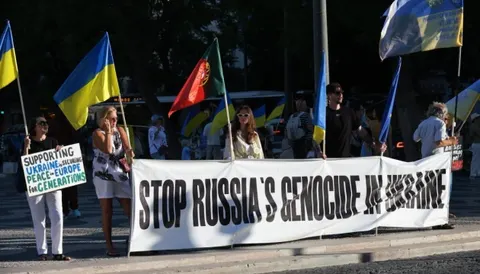 У Лісабоні українці провели акцію на підтримку ЗСУ