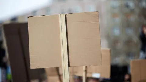 ГО "Захист держави" засудила образи військових під час протестів