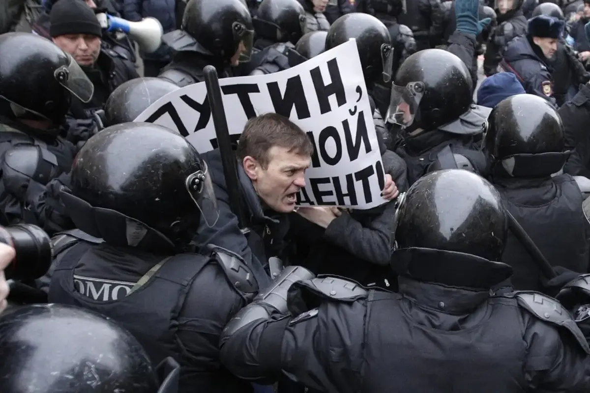 Росіяни не готові протестувати проти війни навіть через кризу