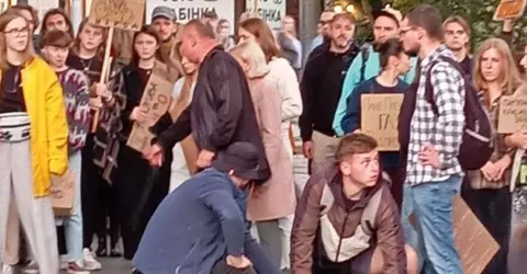 У Львові затримали чоловіка з ножем на акції на підтримку Федорова