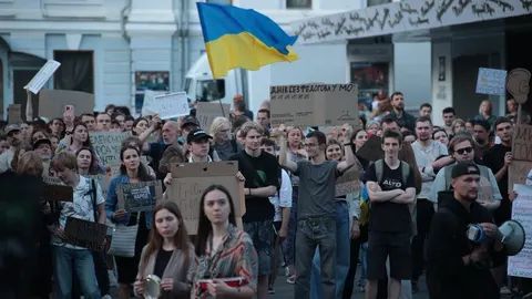 Санкції проти суден і протест у Києві: головне за 15 серпня