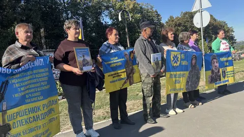 У Городківці на Вінниччині родини військових провели акцію «Повертай додому»