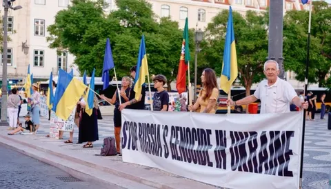 У Лісабоні українська громада провела акцію на підтримку України